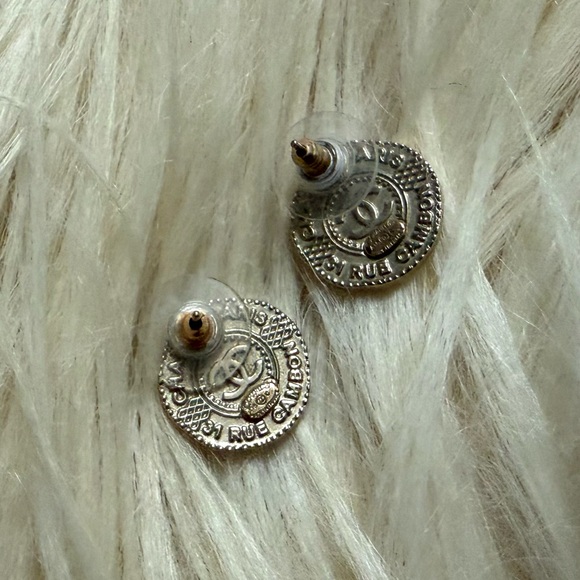 Chanel Circular CC Logo Arabic Collection Earrings - Picture 3 of 6